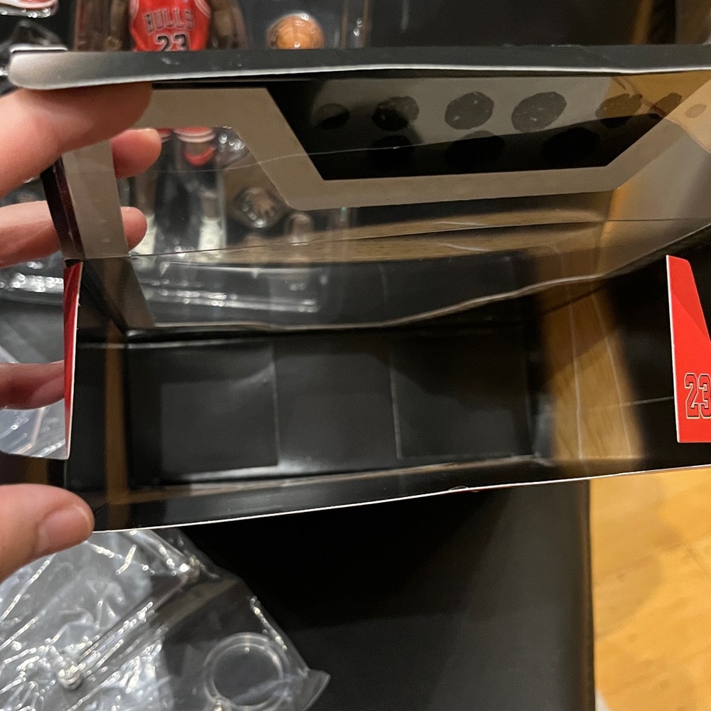 Medicom Toys MAFEX No.100 NBA Chicago Bulls Michael Jordan Figure (NIB) - Picture 16 of 16